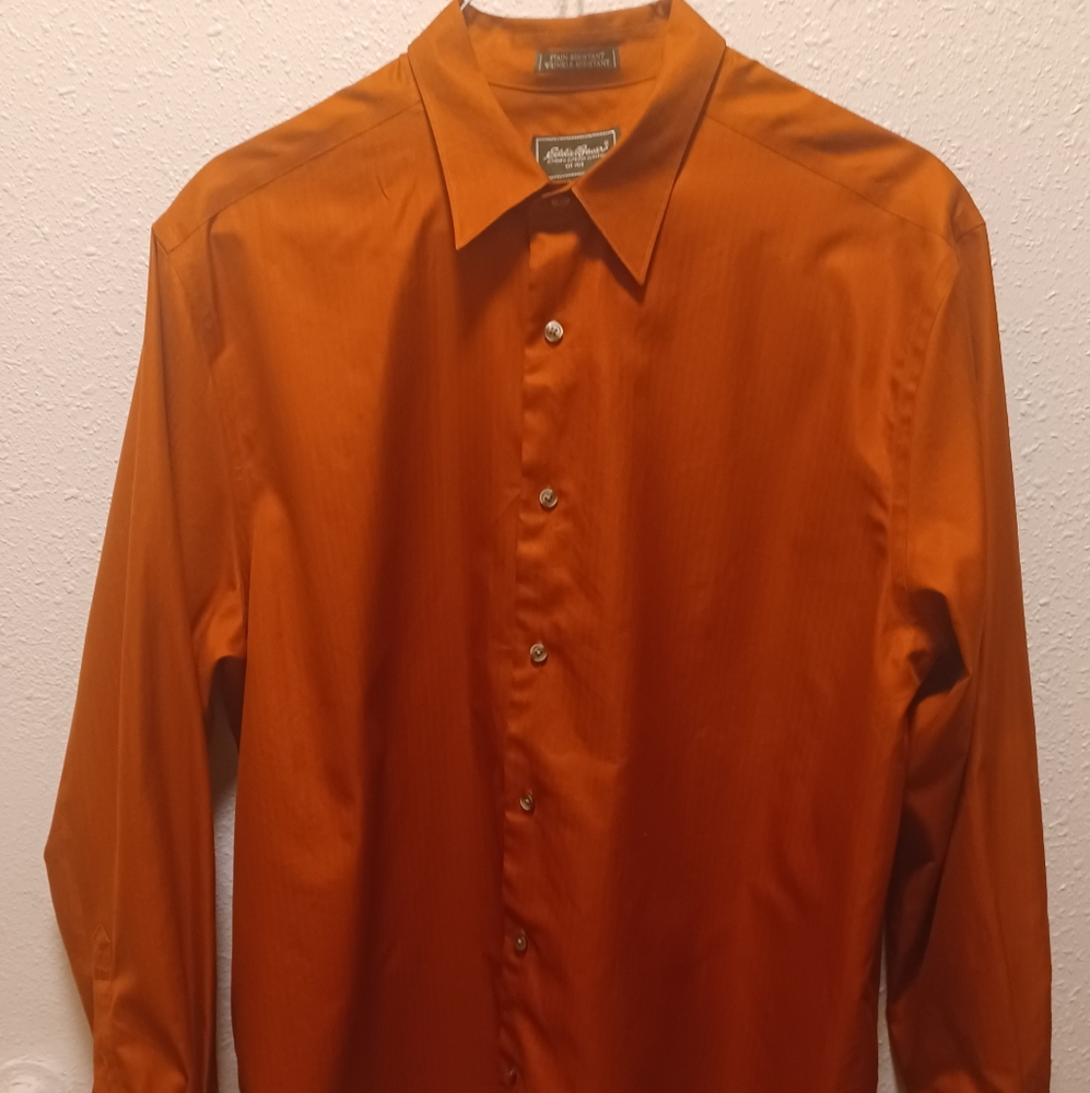 Men's Eddie Bauer Long Sleeved Dress Shirt